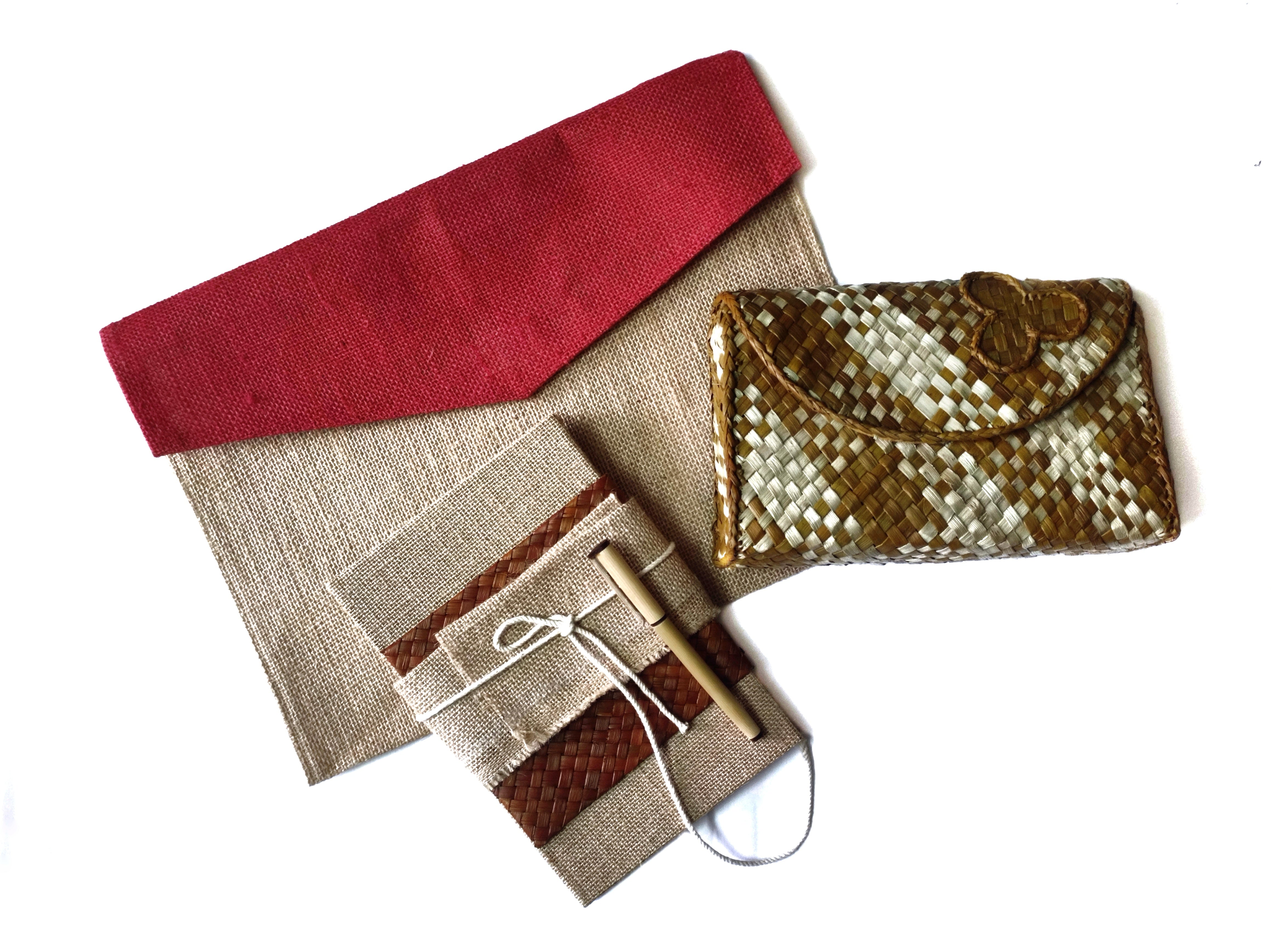 Corporate Gifting Hamper | Jute File, Screwpine Diary, Screwpine Purse & Handmade Bamboo Pen