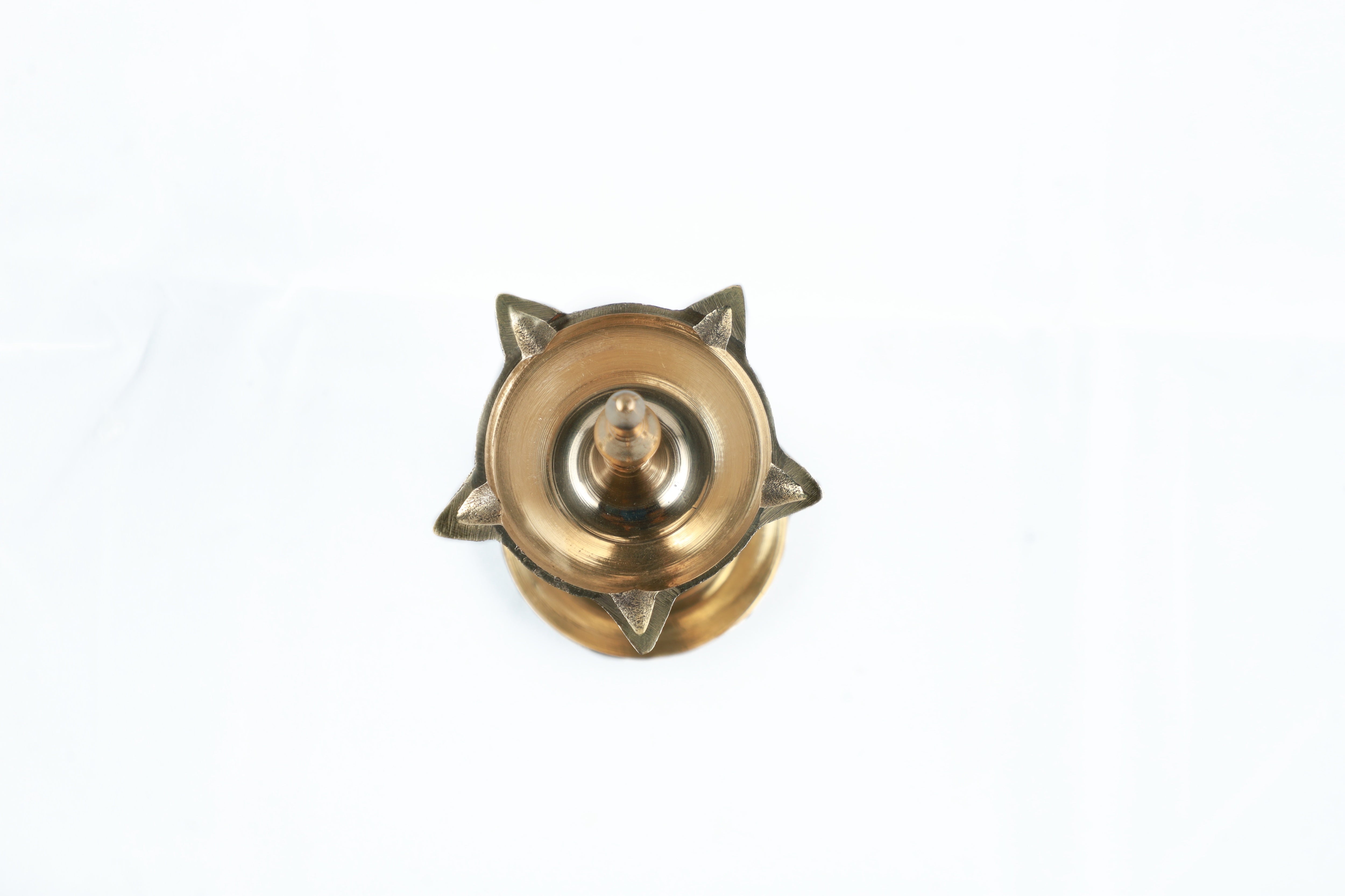 Brass Nilavilakku (Lamp)