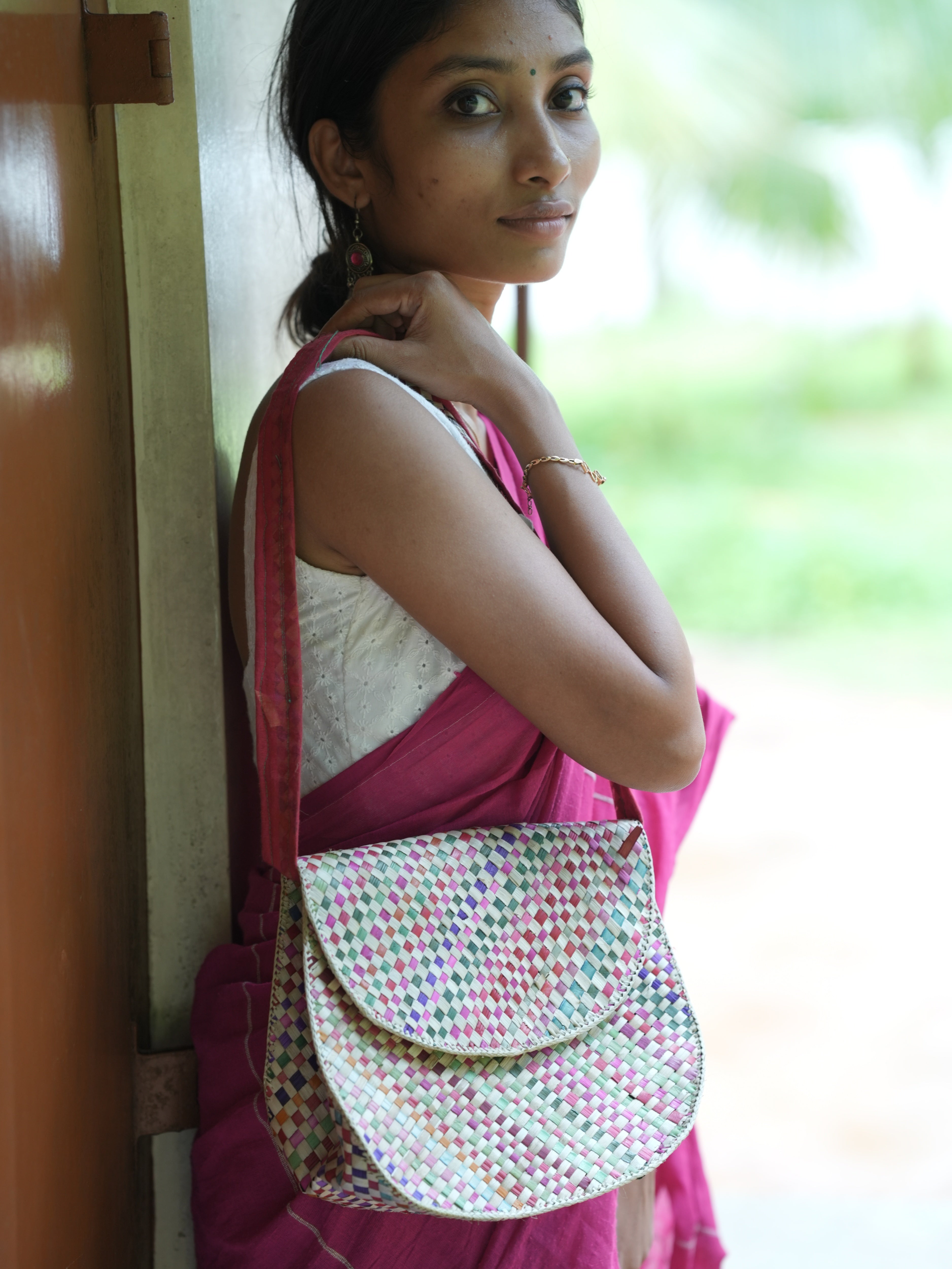 Handmade Screwpine bag | GI Product