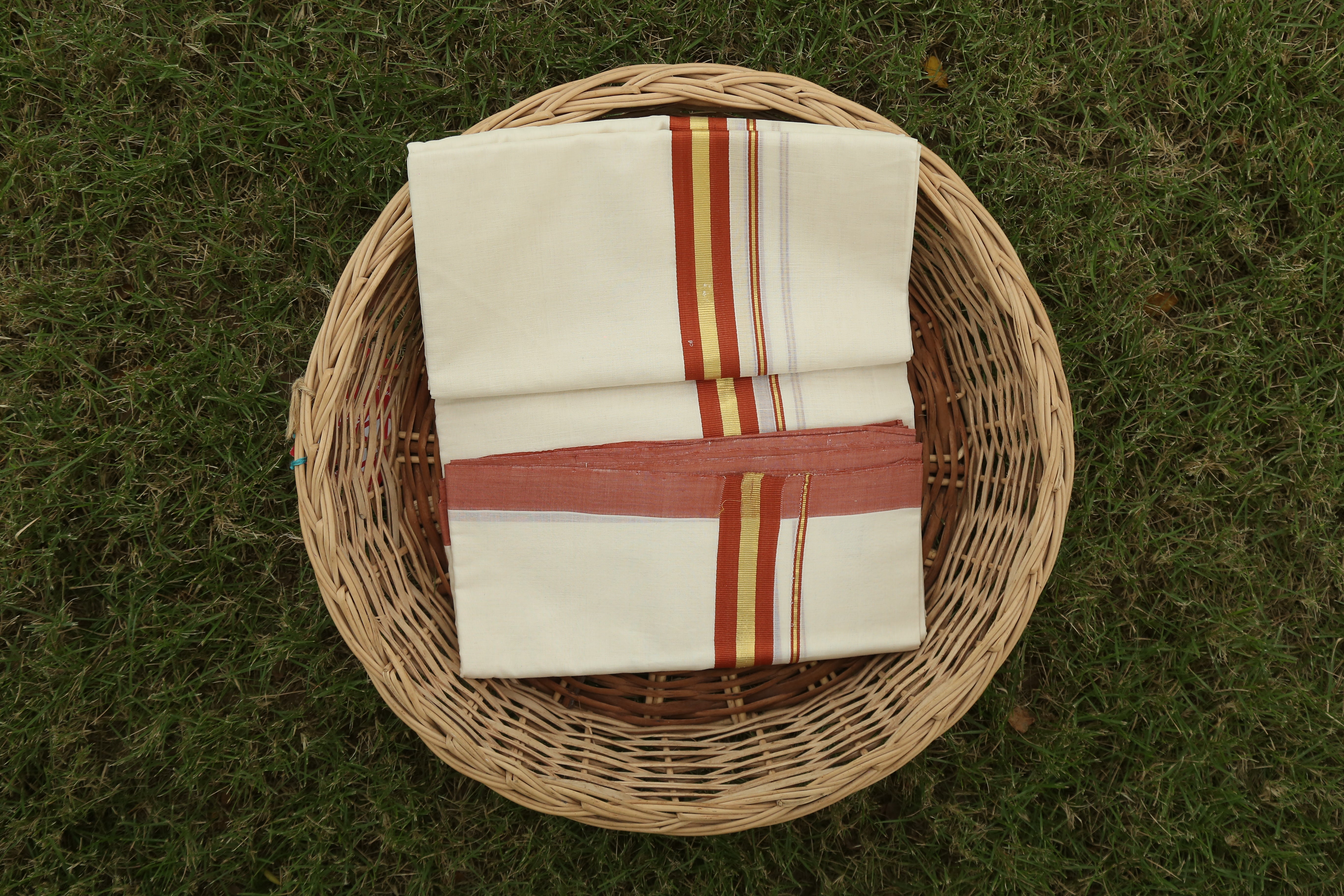Kerala Mundu