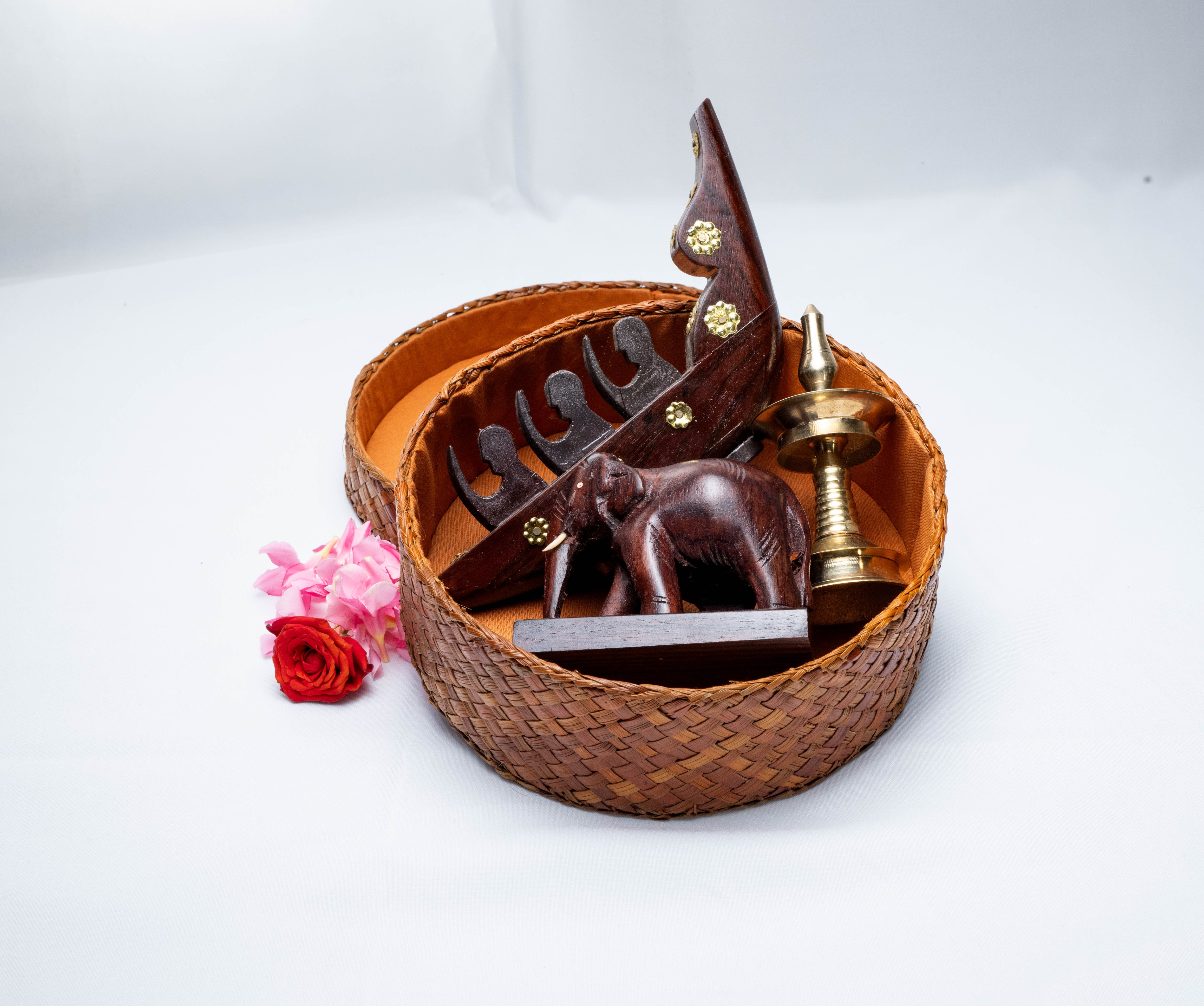 Traditional Gift Hamper | Version 6
