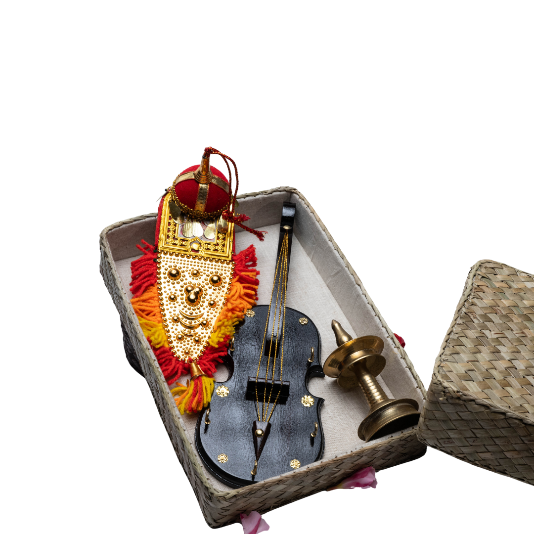 Traditional Gift Hamper | Version 3
