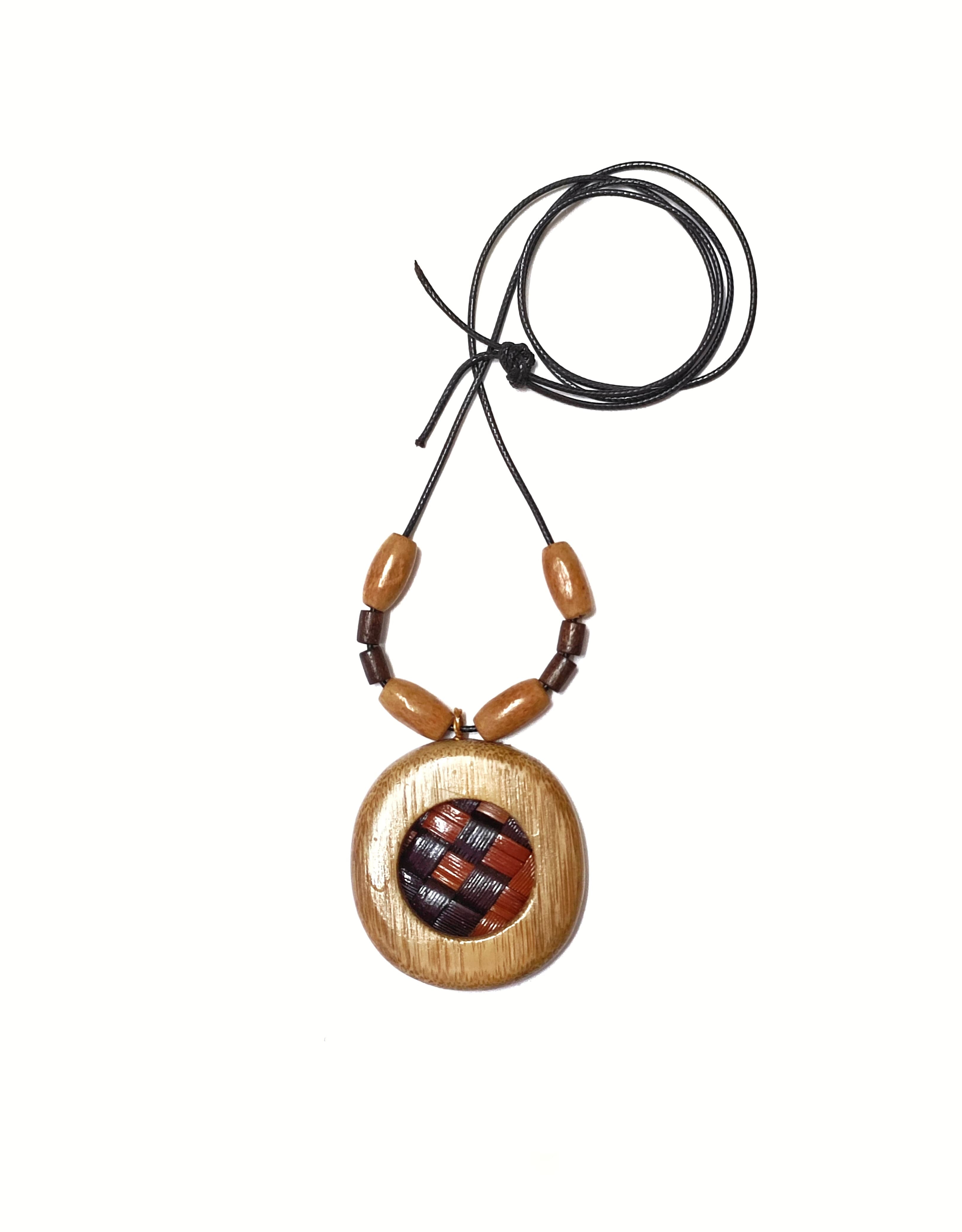 Bamboo Neckpiece | Version 5