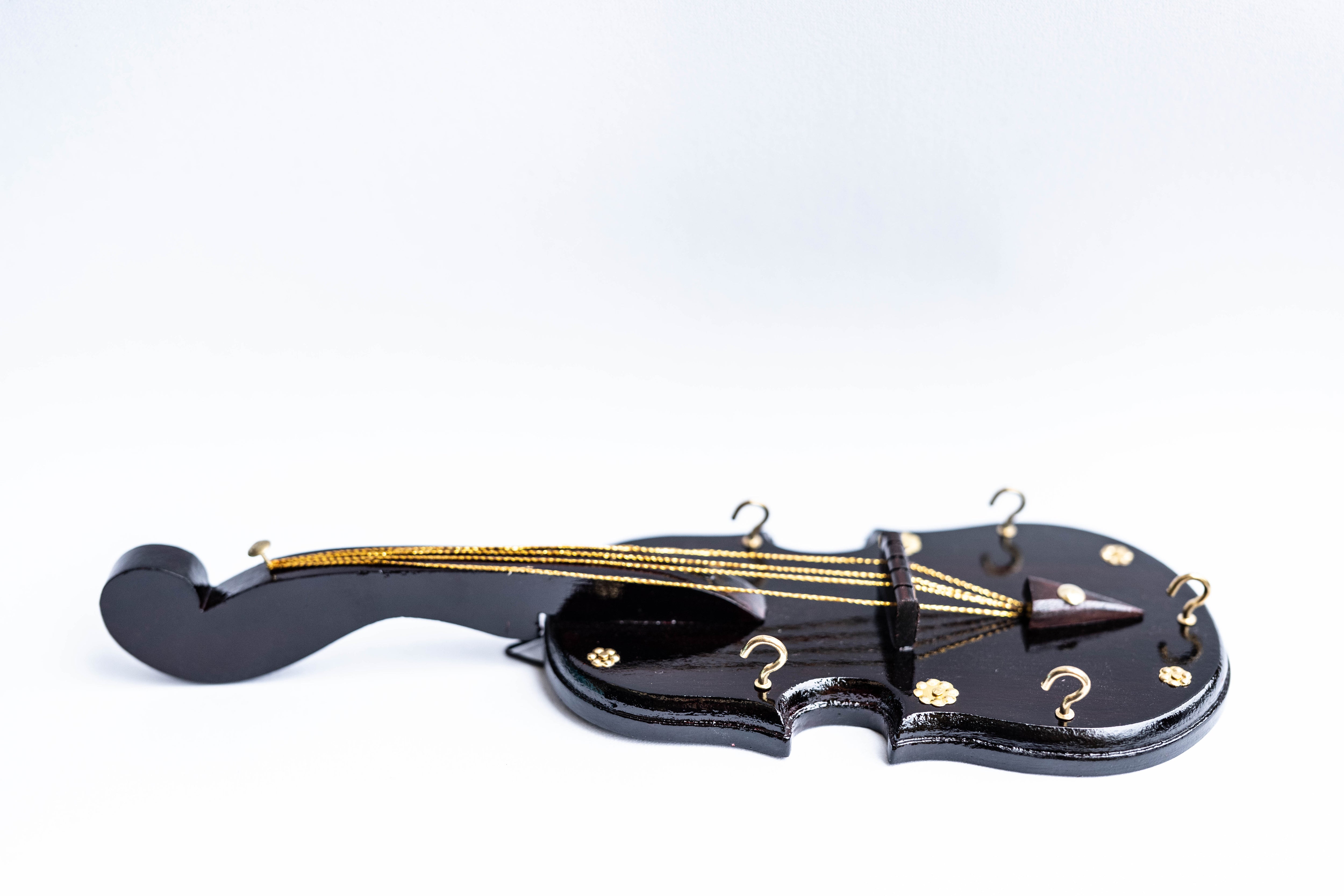 Violin Shaped Key Holder