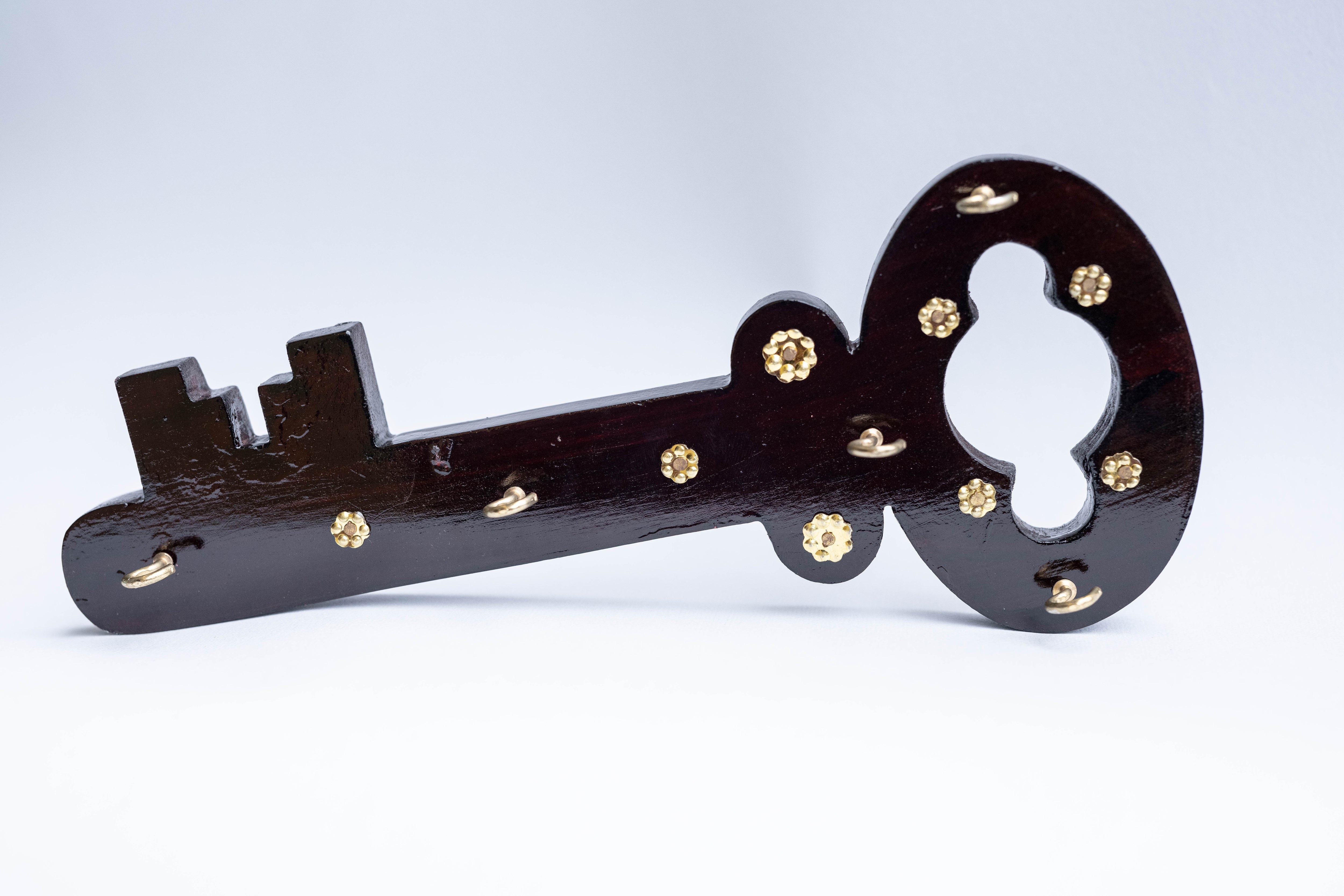 2x4 Shaped Key Key-shaped key holder – Iraaloom