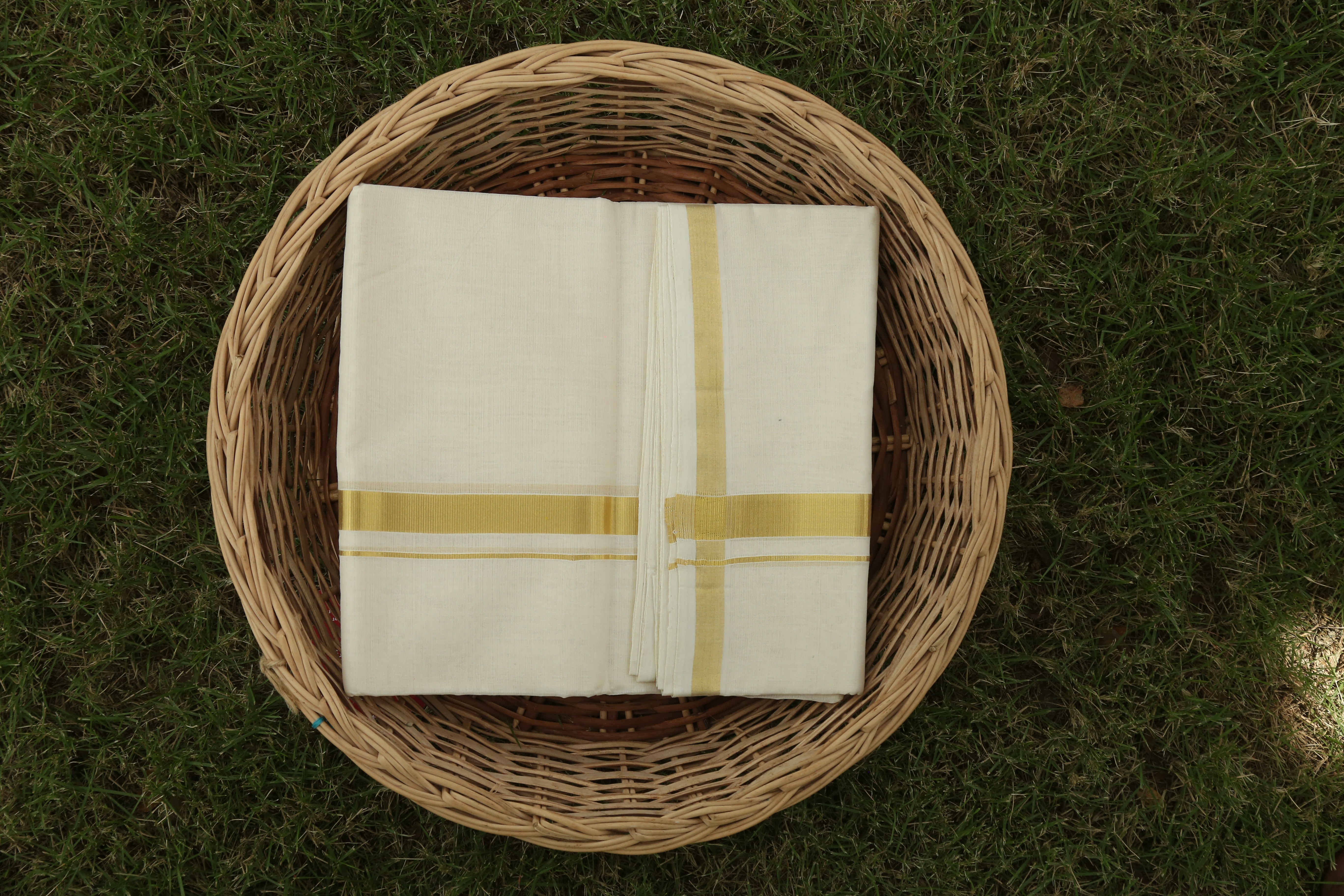 Kerala Kasavu Saree
