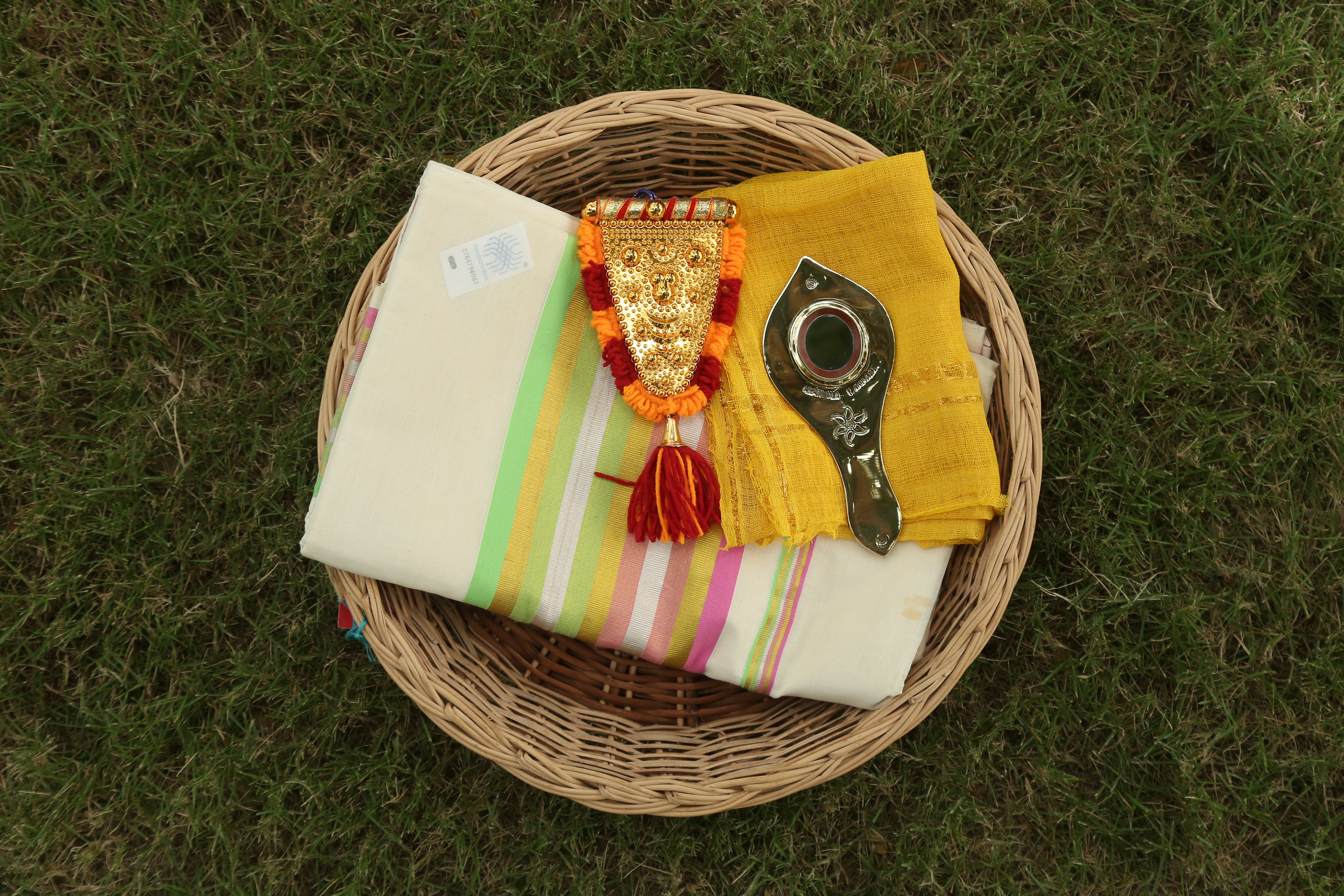 Onam hamper 11