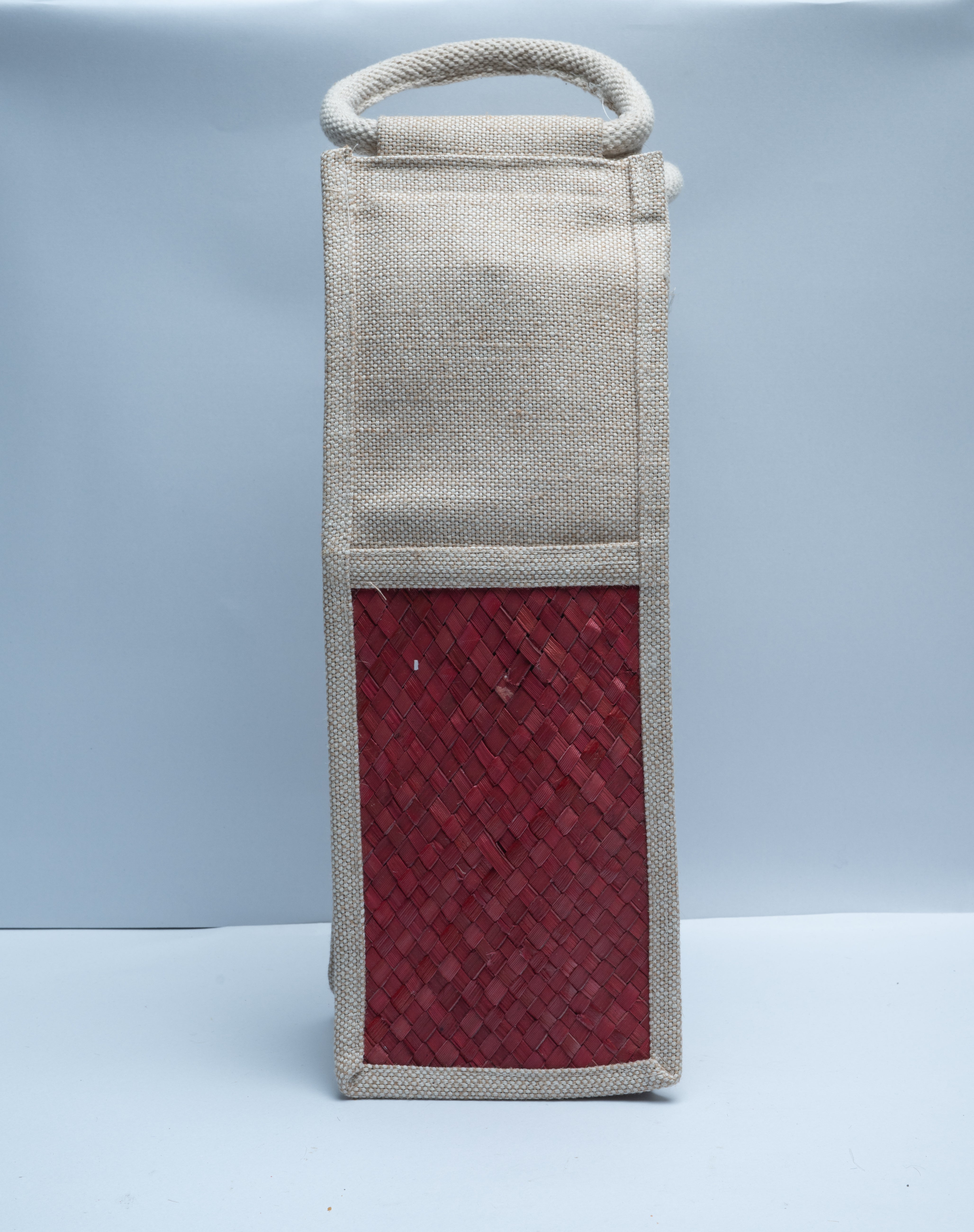 Wine Pouch with Screwpine Layer