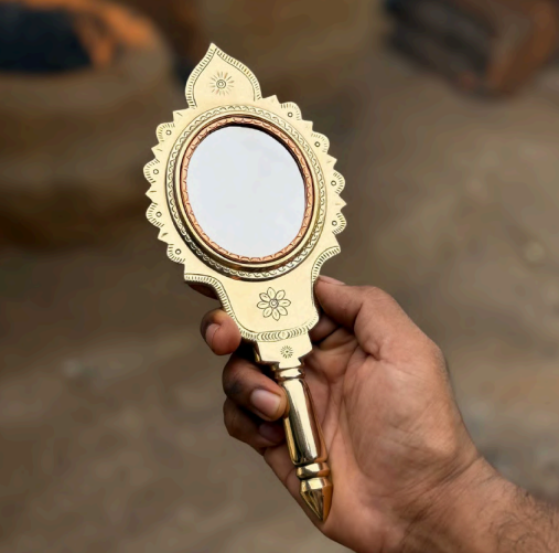 Aranmula Mirror | Aranmula Kannadi (23.9 cm)| GI Product| Handmade Authentic Kerala Traditional Gift