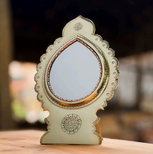 Aranmula Mirror (Peedom) | Aranmula Kannadi (26.1 cm)| GI Product| Handmade Authentic Kerala Traditional Gift