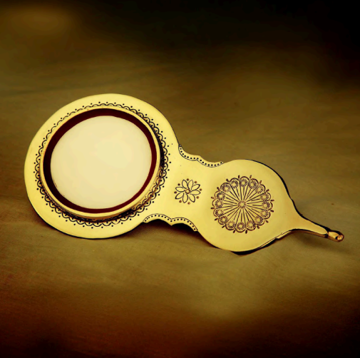 Aranmula Mirror | Aranmula Kannadi (21.5 cm) | GI Product| Handmade Authentic Kerala Traditional Gift