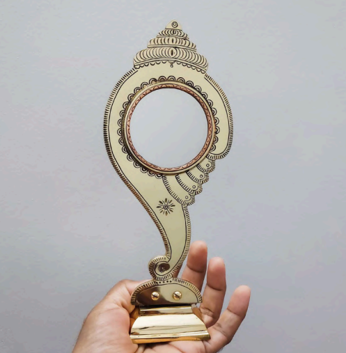 Aranmula Kannadi |Aranmula mirror with Peedom (24 cm) | GI Product| Handmade Authentic Kerala Traditional Gift