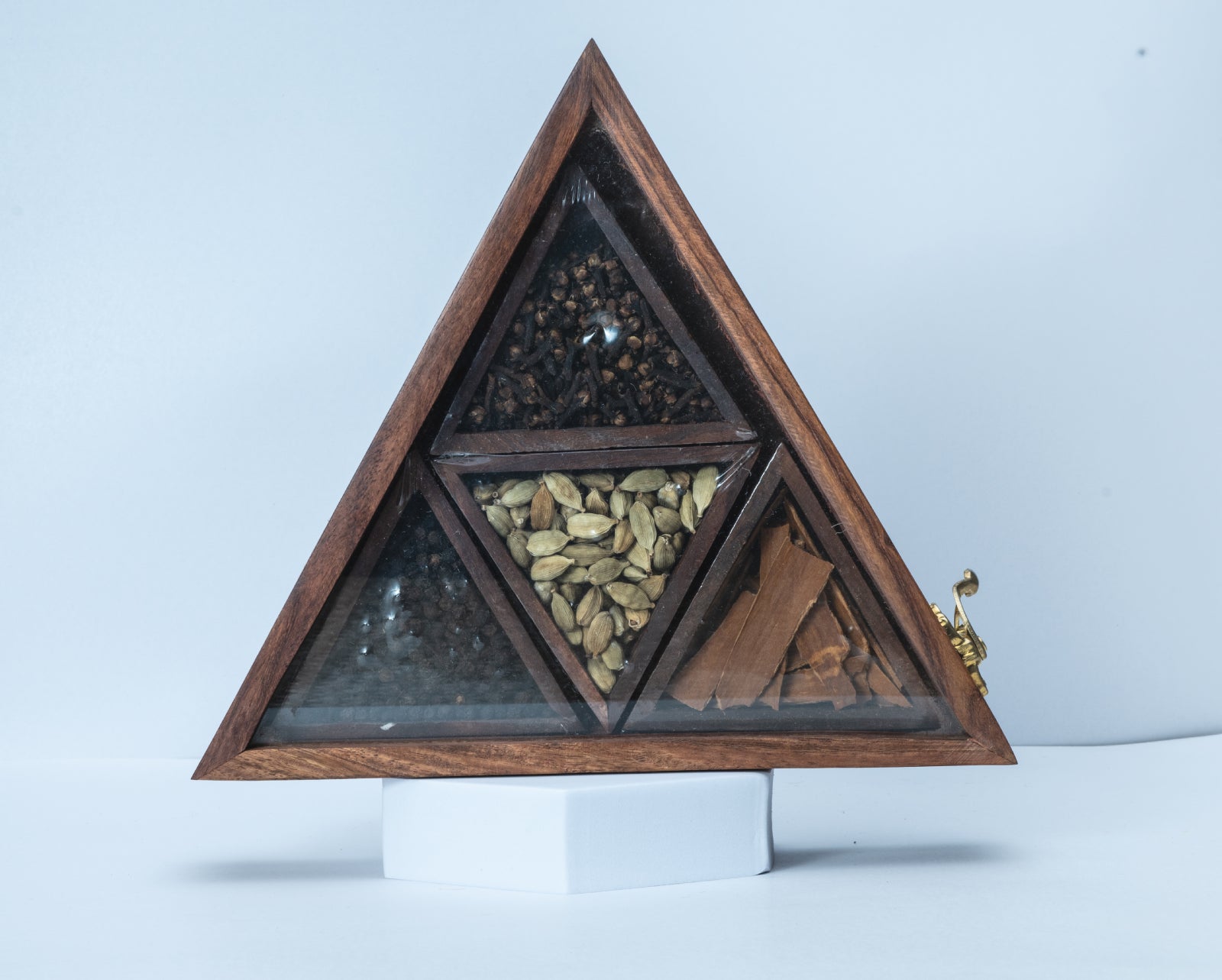 Triangle Spice Box