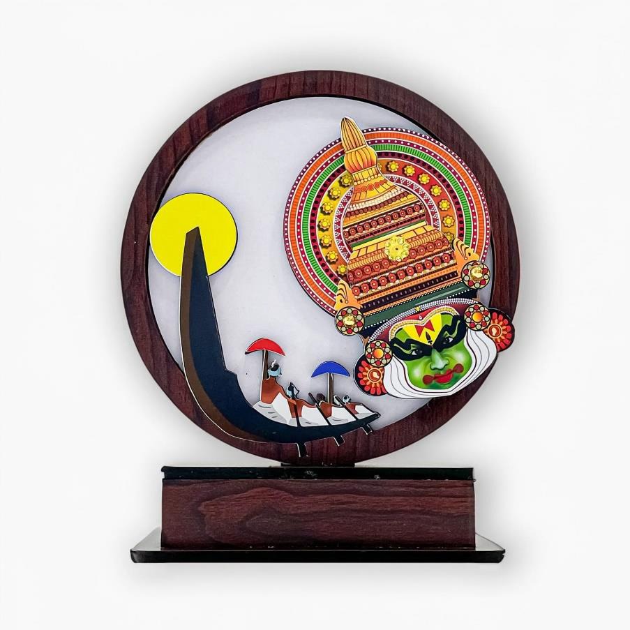 Round Wooden Kerala Art – Kathakali Face with Houseboat and Sunset Scene