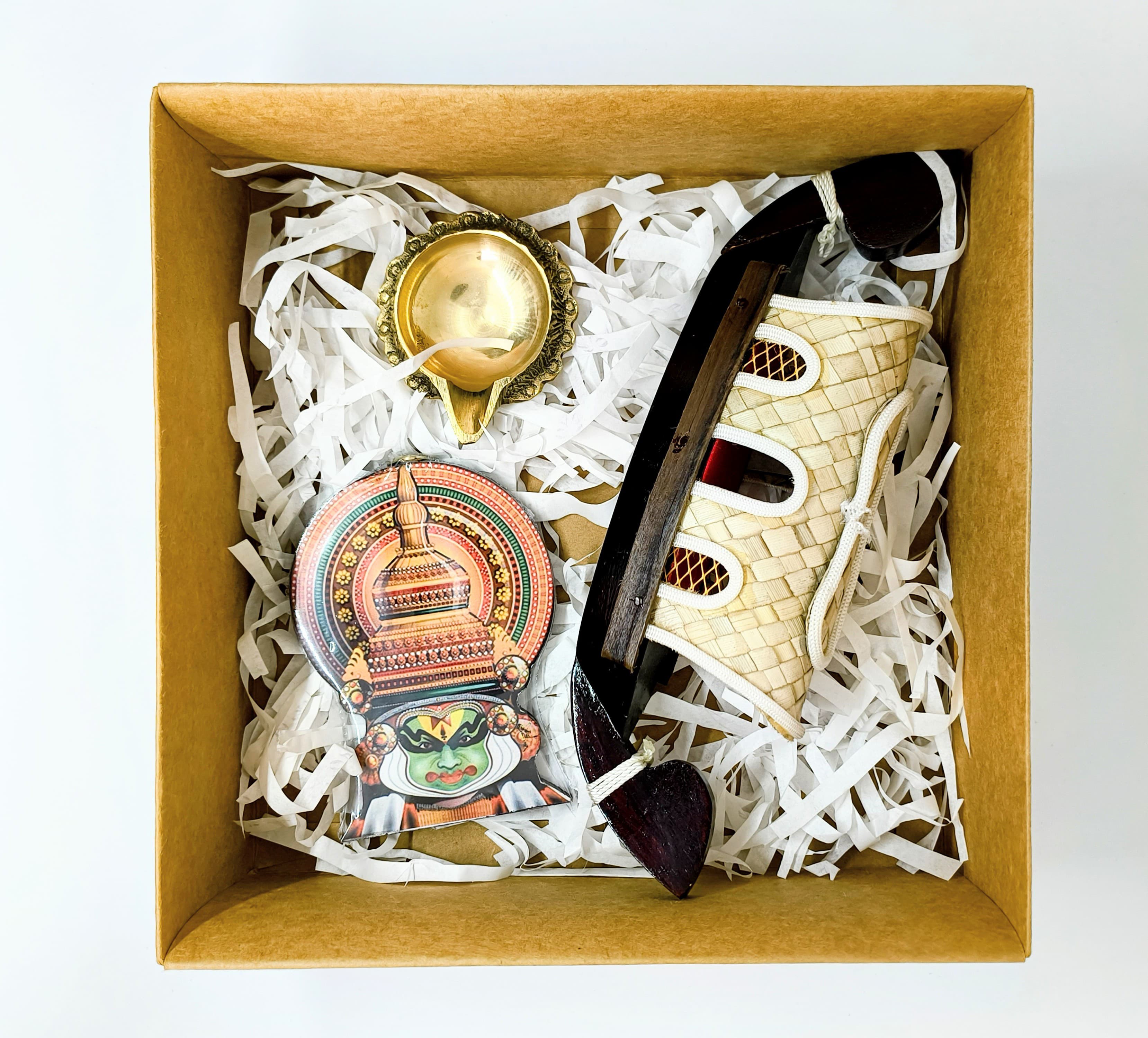 Premium Onam Gift Hampers – Cultural Keepsakes & Handcrafted Décor